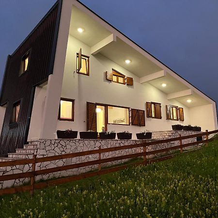 Divine House Villa ชาเบลียค ภายนอก รูปภาพ